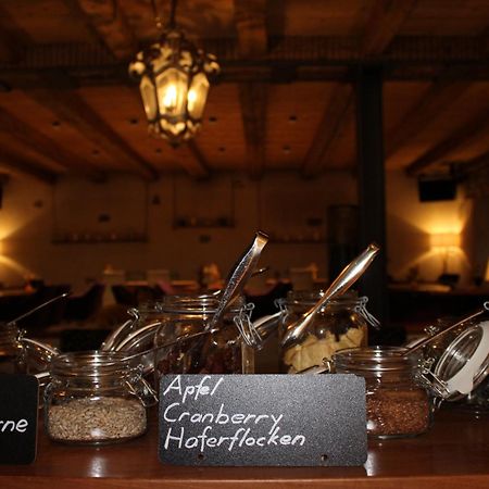 Zum Schwarzen Loewen Hotell Altdorf Eksteriør bilde